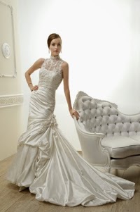 Tiara and Tails Bridal Boutique 1082629 Image 1